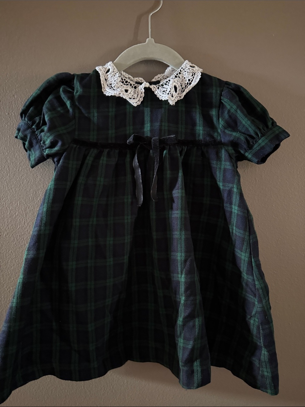 Girls' Green and Black Plaid Dress with Crochet Collar